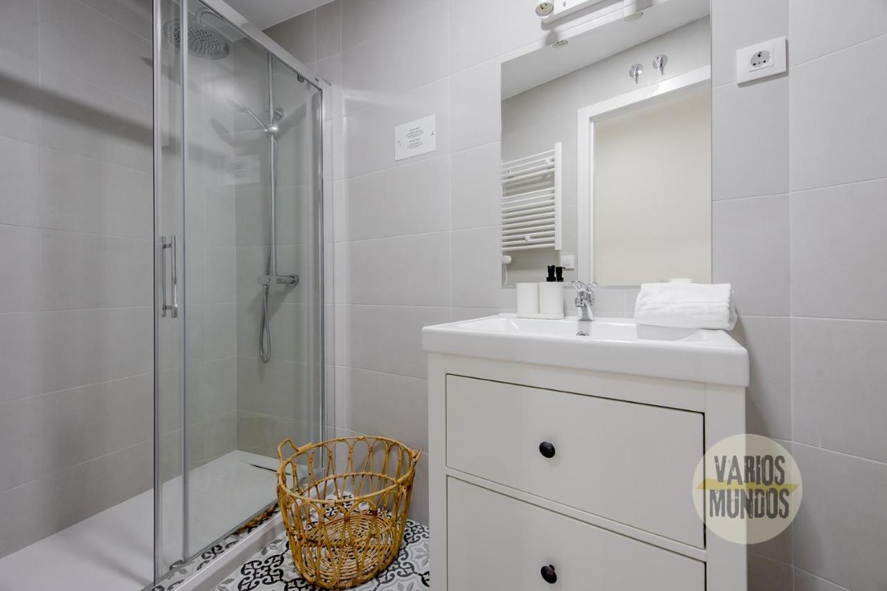 Spacious New Apartment Para 7 En La Plaza De Tirso De Molina Мадрид Экстерьер фото